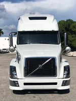 2012 Volvo VNL 670 Semi Truck, 8 NEW TIRES,WORKSTATION, FRIDGE