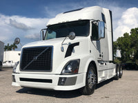2012 Volvo VNL 670 Semi Truck, 8 NEW TIRES,WORKSTATION, FRIDGE