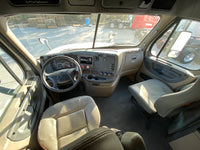 2013 Freightliner Cascadia 125, 599k, Cummins ISX, AUTO, APU, Fresh Rubber