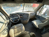 2013 Freightliner Cascadia 125, 599k, Cummins ISX, AUTO, APU, Fresh Rubber