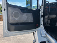 2012 Volvo VNL 670 Semi Truck, 8 NEW TIRES,WORKSTATION, FRIDGE