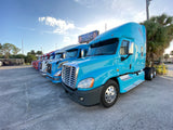 2014 Freightliner Cascadia 125, Cummins ISX, 10 Speed, APU, Fresh Drive tires,Fridge