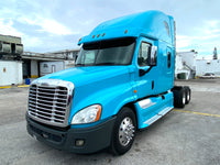 2014 Freightliner Cascadia 125, Cummins ISX, 10 Speed, APU, Fresh Drive tires,Fridge