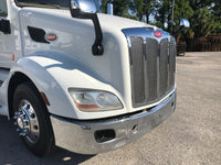 2017 Peterbilt 579 13 Speed,CUMMINS, Leather, APU, Inverter, 1 Owner FL truck
