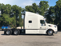 2017 Peterbilt 579 13 Speed,CUMMINS, Leather, APU, Inverter, 1 Owner FL truck
