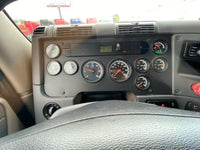 2014 Freightliner Cascadia 125, Cummins ISX, 10 Speed, APU, Fresh Drive tires,Fridge