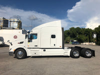 2017 Peterbilt 579 13 Speed,CUMMINS, Leather, APU, Inverter, 1 Owner FL truck