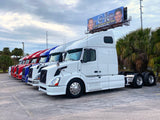 2009 Volvo VNL 670,D13,APU, 10 Speed, Fresh tires, 900k