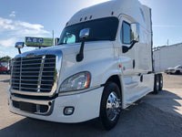 2016 Freightliner Cascadia 125, Cummins ISX, 10 Speed