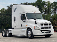 2016 Freightliner Cascadia EVO, Cummins ISX, AUTO, APU, 641k Miles