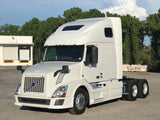 2013 Volvo VNL 670 Semi Truck, D13, 435 HP, 67" CONDO SLEEPER!