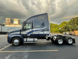 2004 Freightliner Century, Detroit Series 60, 600 HP, 10 Spd, NEW TURBO!