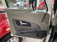 2013 International ProStar+ 10 Speed, Priced to sell today.