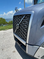 2019 VOLVO VNL760, D13, 455HP, AUTO, 645K MILES!
