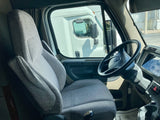 2015 Freightliner Cascadia, 10 spd, DD15, 455HP, 72" DOUBLE BUNK!