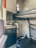 2017 Freightliner Cascadia AUTO, DD15,Thermo King APU, DOUBLE BUNK!