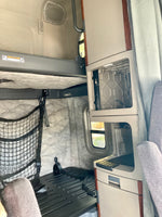 2017 Freightliner Cascadia AUTO, DD15,Thermo King APU, DOUBLE BUNK!