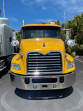 2015 Mack Pinnacle Day-cab, 223k miles, AUTO, NEW Transmission with Warranty