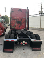 2011 Freightliner Cascadia, NEW TIRES,  860k, Cummins ISX, ULTRASHIFT, APU