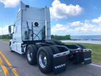 2009 Volvo VNL 670,D13, AUTO-Shift, APU, INVERTER, 900k