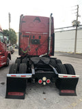 2011 Freightliner Cascadia, NEW TIRES,  860k, Cummins ISX, ULTRASHIFT, APU