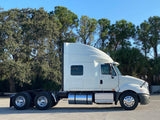 2015 International Prostar, Cummins ISX, 10 Speed,640k Miles, CLEAN!!!!!!