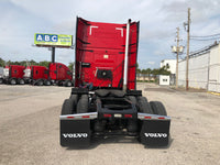 2012 Volvo VNL 670 CUMMINS ISX, AUTO, APU, INVERTER, 615K