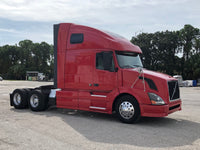 2012 Volvo VNL 670 CUMMINS ISX, AUTO, APU, INVERTER, 615K