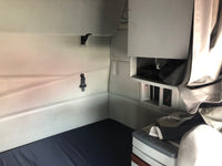2012 Volvo VNL 670 CUMMINS ISX, AUTO, APU, INVERTER, 615K