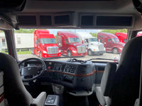 2012 Volvo VNL 670 CUMMINS ISX, AUTO, APU, INVERTER, 615K