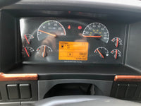 2012 Volvo VNL 670 CUMMINS ISX, AUTO, APU, INVERTER, 615K