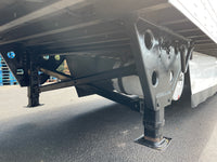 2010 Utility 3000R Reefer Trailer w/ Thermo King
