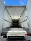 2010 Utility 3000R Reefer Trailer w/ Thermo King