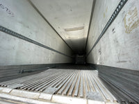 2010 Utility 3000R Reefer Trailer w/ Thermo King