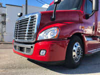 2011 Freightliner Cascadia, NEW TIRES,  860k, Cummins ISX, ULTRASHIFT, APU
