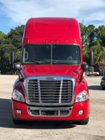 2011 Freightliner Cascadia, NEW TIRES,  860k, Cummins ISX, ULTRASHIFT, APU