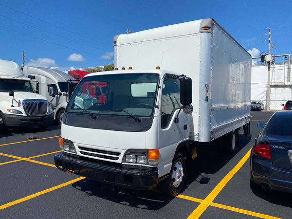 2003 Isuzu / GMC 4500 Box Truck with Liftgate, setup as Service Truck