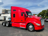 2015 KW Kenworth T680, Automatic, 657k Miles, APU, Collision Mitigation, NEW TIRES!!