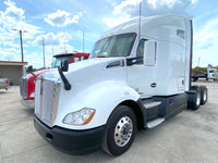 2015 KW Kenworth T680 688k miles, 10 Speed, BRAND NEW TIRES!