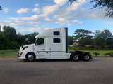 2013 Volvo VNL 780 Semi Truck D13, 10 Speed, WORK STATION, CB, GPS