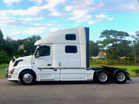 2013 Volvo VNL 780 Semi Truck D13, 10 Speed, WORK STATION, CB, GPS