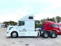 2009 Volvo VNL 670,D13,APU, 10 Speed, Fresh tires, 900k