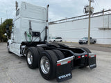 2009 Volvo VNL 670,D13,APU, 10 Speed, Fresh tires, 900k