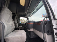 2009 Volvo VNL 670,D13,APU, 10 Speed, Fresh tires, 900k