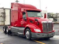 2015 Peterbilt 579, AUTO, Paccar 455 HP, AUTO, BRAND NEW TIRES, 463 k