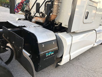 2016 Kenworth T680, Thermo King APU, Cummins ISX Engine, 13 Speed, virgin tires