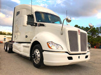 2016 Kenworth T680, Thermo King APU, Cummins ISX Engine, 13 Speed, virgin tires