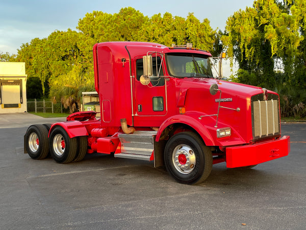 2010 KW T800, CAT C-13, 10 Speed, 130K MILES!!!!!!!