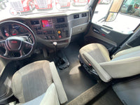 2016 Peterbilt 579, 10 Speed, CUMMINS ISX, 607K, APU!