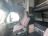 2017 Freightliner Cascadia AUTO, DD15,Thermo King APU, DOUBLE BUNK!